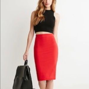 🔥body con style fit🔥 skirt true red